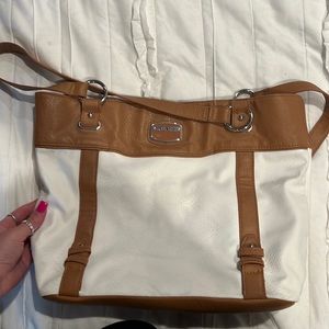 Cute purse !